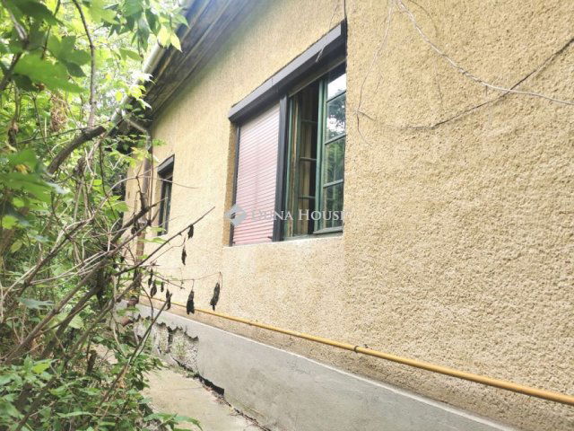 Eladó ikerház, Miskolcon, Gorkij soron 12.49 M Ft, 4 szobás