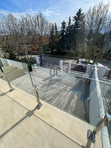 Eladó ikerház, Budapesten, XVI. kerületben 179.9 M Ft, 5 szobás