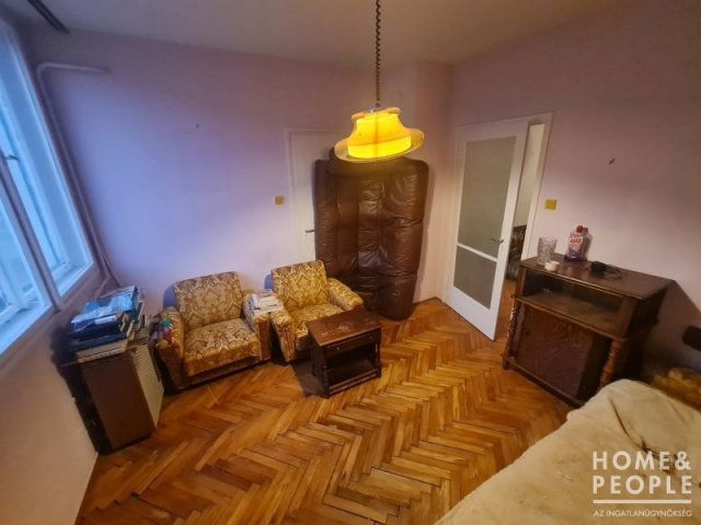 Eladó téglalakás, Hódmezővásárhelyen 33 M Ft, 2 szobás