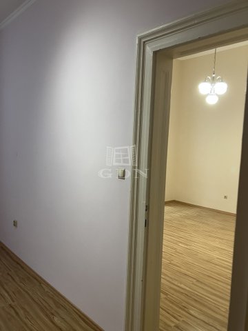 Eladó téglalakás, Budapesten, VI. kerületben 119 M Ft, 4 szobás