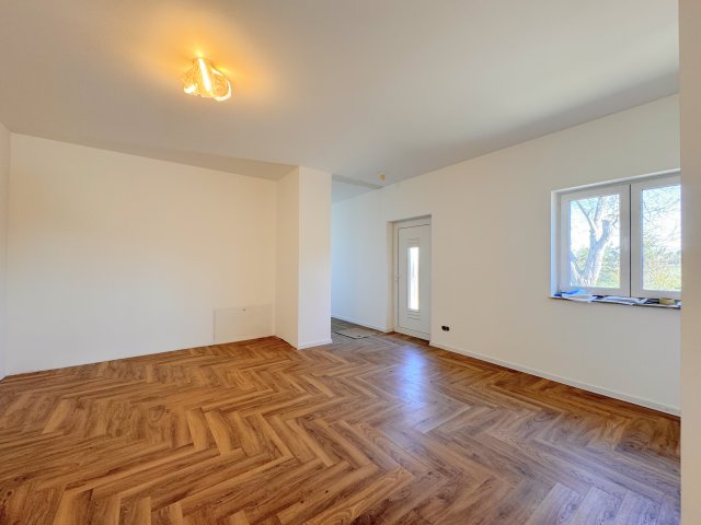 Eladó családi ház, Bicsérden 57.9 M Ft, 3 szobás