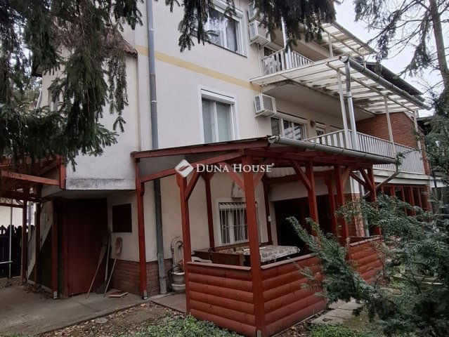 Eladó ikerház, Gyöngyösön 89.5 M Ft, 3 szobás