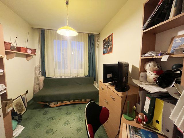 Eladó panellakás, Debrecenben 54.9 M Ft, 2 szobás