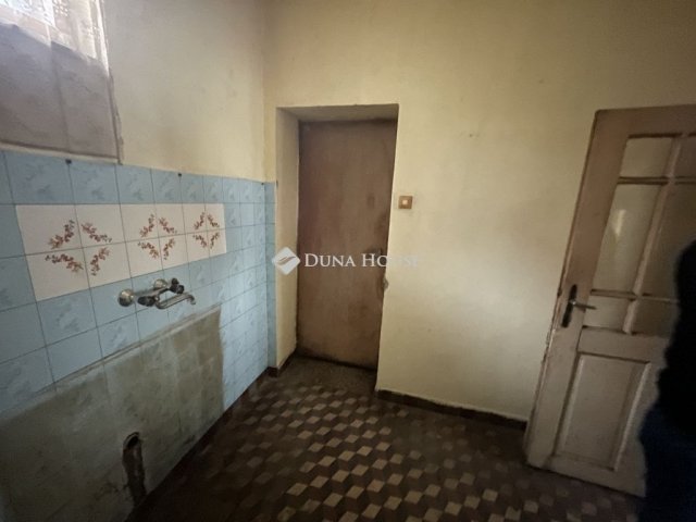 Eladó családi ház, Sülysápon 44.9 M Ft, 3+1 szobás