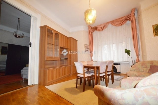 Eladó téglalakás, Budapesten, XIII. kerületben 107 M Ft