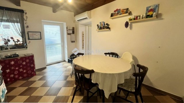 Eladó családi ház, Meggyeskovácsin 45.5 M Ft, 3 szobás
