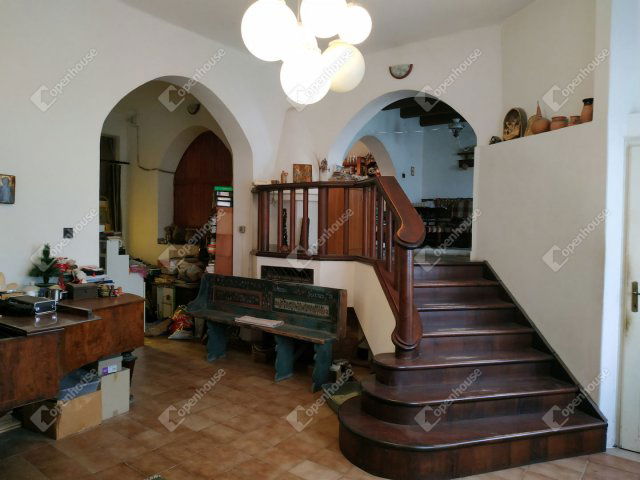 Eladó családi ház, Kaposváron 44.9 M Ft, 5 szobás