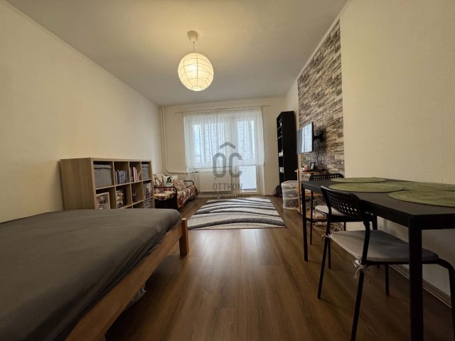 Kiadó panellakás, albérlet, Budapesten, III. kerületben