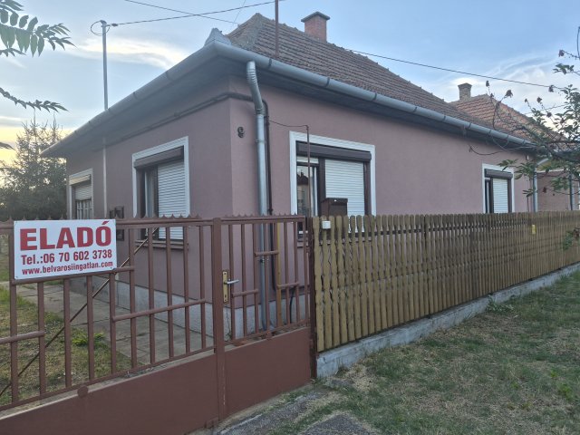 Eladó családi ház, Mátészalkán 28.5 M Ft, 2+1 szobás