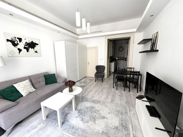 Kiadó téglalakás, albérlet, VII. kerületben, Cserhát utcában