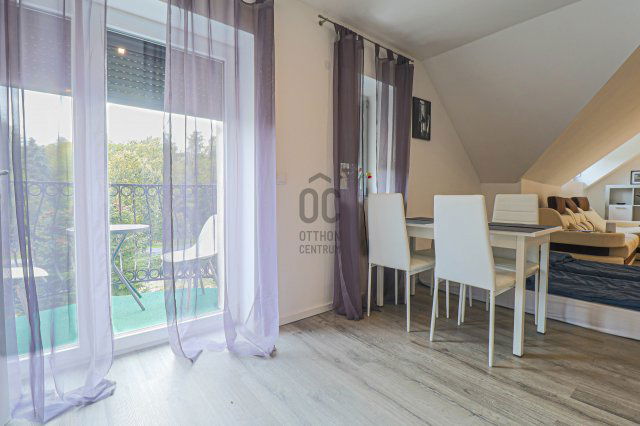 Eladó téglalakás, Fertőszentmiklóson 69.9 M Ft, 2 szobás