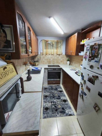 Eladó mezogazdasagi ingatlan, Bakonyán 249 M Ft, 8 szobás