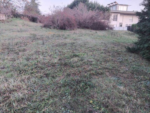 Eladó telek, Pécsett 29.99 M Ft / költözzbe.hu