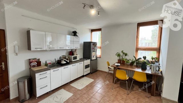 Eladó téglalakás, Kecskeméten 36 M Ft, 1 szobás