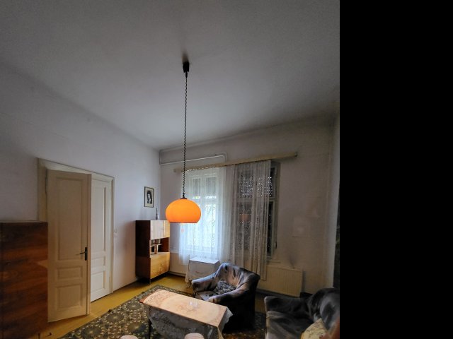 Eladó téglalakás, Szegeden, Bécsi körúton 39.99 M Ft, 2 szobás