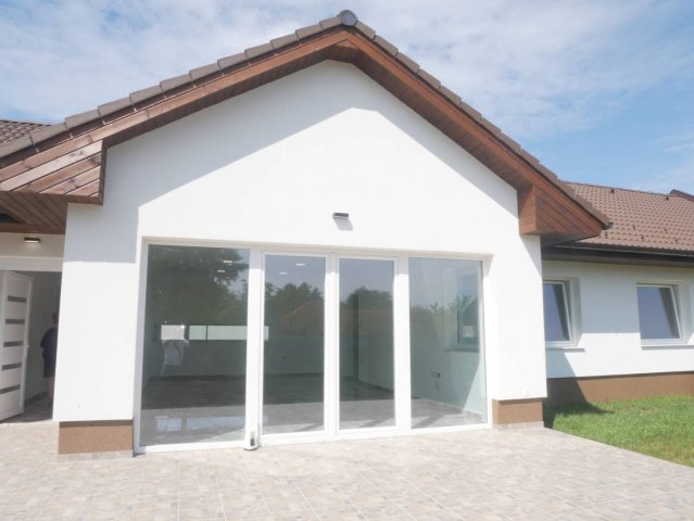 Eladó családi ház, Albertirsán 118 M Ft, 4 szobás