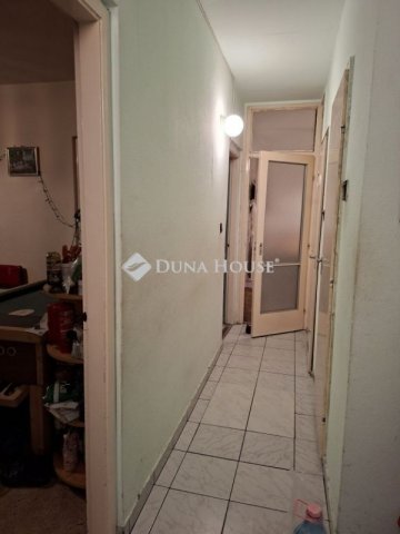 Eladó panellakás, Budapesten, XVII. kerületben 54 M Ft, 3 szobás