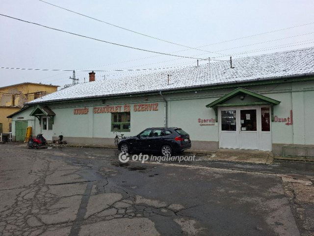 Eladó ipari ingatlan, Békéscsabán 75 M Ft / költözzbe.hu
