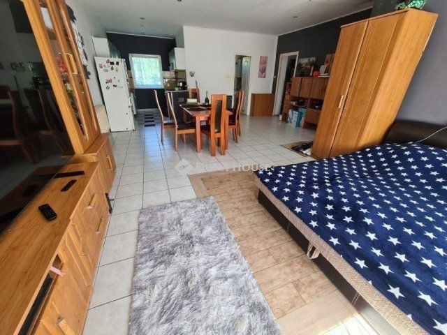 Eladó ikerház, Gyömrőn 79.9 M Ft, 3 szobás