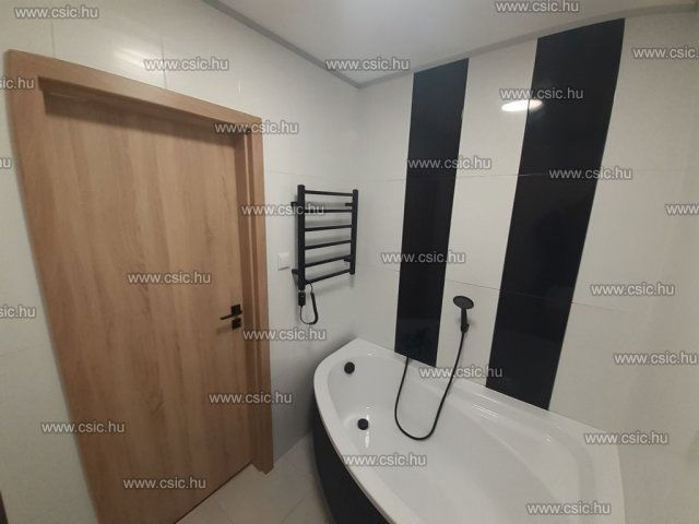 Eladó téglalakás, Budapesten, III. kerületben 61.9 M Ft