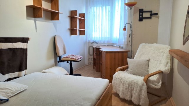 Kiadó téglalakás, albérlet, Debrecenben, Antall József utcában