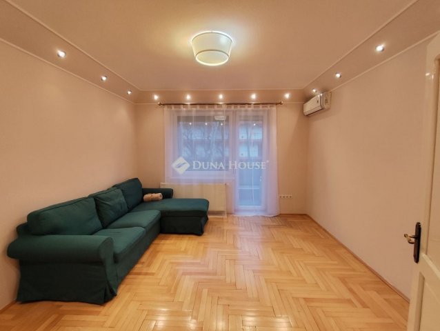 Kiadó téglalakás, albérlet, XXI. kerületben, Mars utcában