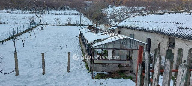 Eladó családi ház, Tardon 23.5 M Ft, 5 szobás