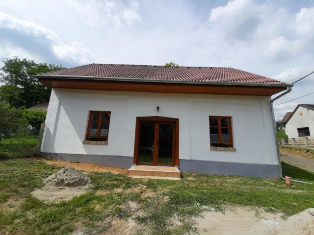 Eladó családi ház, Babarcon 29 M Ft, 4 szobás