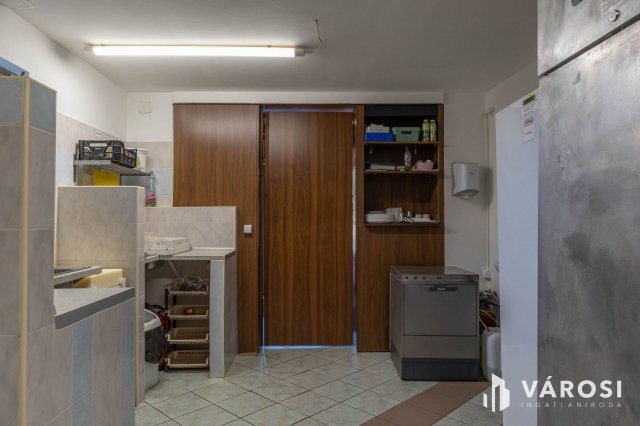 Eladó üzlethelyiség, Gyulán 59 M Ft / költözzbe.hu