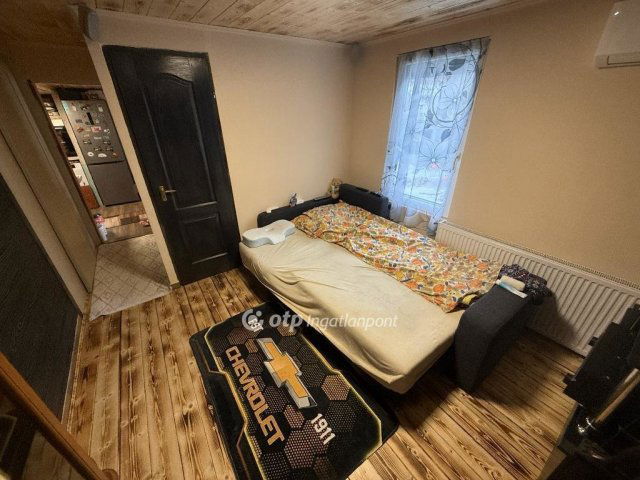 Eladó nyaraló, Tiszakécskén 33.9 M Ft, 2 szobás