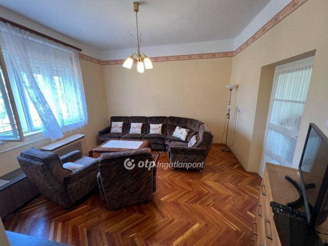 Eladó családi ház, Tápiógyörgyén 26.5 M Ft, 2+1 szobás