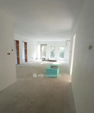 Eladó ikerház, Pusztaszabolcson 71.99 M Ft, 4 szobás