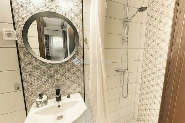 Eladó családi ház, Kecskeméten 199 M Ft, 9 szobás