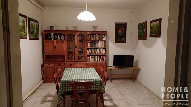 Eladó családi ház, Hódmezővásárhelyen 37.9 M Ft, 2 szobás