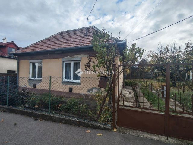 Eladó családi ház, Budapesten, XVI. kerületben 74.9 M Ft