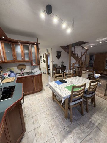 Eladó családi ház, Budapesten, XVI. kerületben 164.9 M Ft