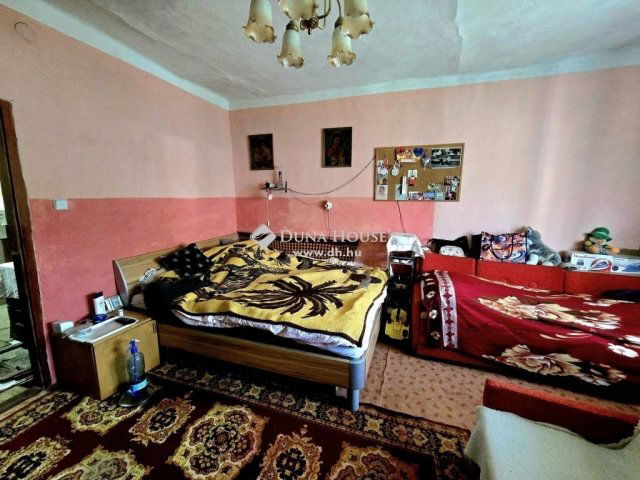 Eladó családi ház, Bicsérden 19.9 M Ft, 2 szobás