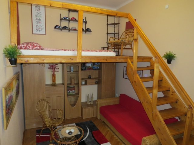 Kiadó téglalakás, albérlet, VII. kerületben, Cserhát utcában