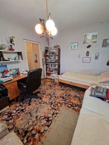 Eladó panellakás, Székesfehérvárott 47.5 M Ft, 2 szobás