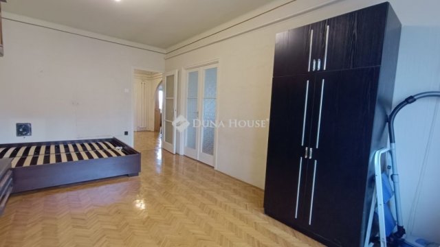 Eladó téglalakás, Kecskeméten 79.99 M Ft, 2 szobás