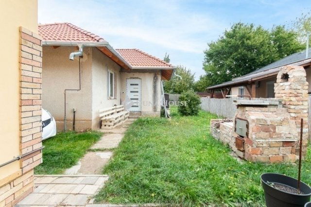 Eladó családi ház, Budapesten, XVII. kerületben 95.9 M Ft