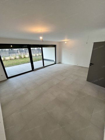 Eladó nyaraló, Balatonszemesen 104.9 M Ft, 3 szobás