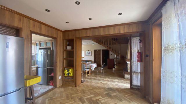 Kiadó hotel, Debrecenben 4000 E Ft / hó / költözzbe.hu