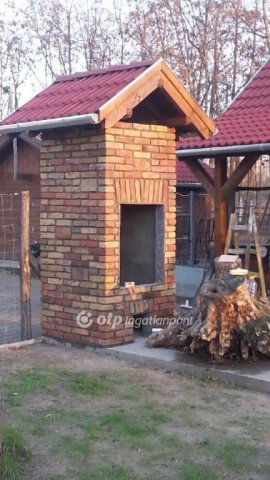 Eladó mezogazdasagi ingatlan, Bugyin 235 M Ft, 5 szobás