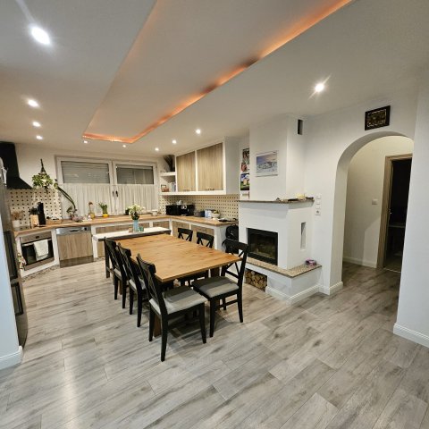 Eladó családi ház, Felsőpakonyban 99 M Ft, 2 szobás