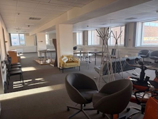 Kiadó iroda, Budapesten, XI. kerületben 953 E Ft / hó