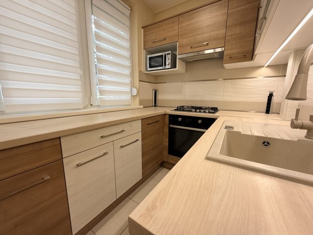 Eladó panellakás, Kecskeméten 53.8 M Ft, 2 szobás