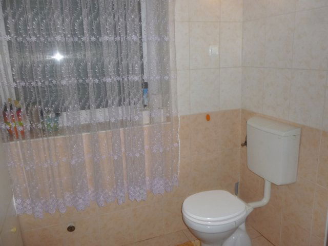 Eladó családi ház, Üllőn 160 M Ft, 6 szobás