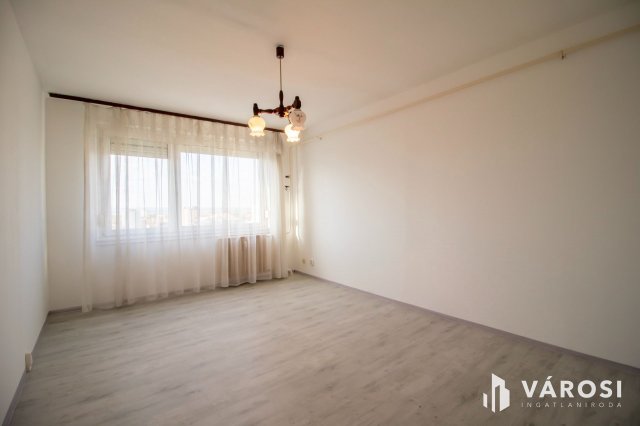 Eladó panellakás, Székesfehérvárott 47.9 M Ft, 2 szobás