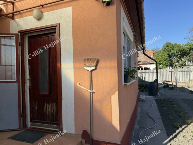 Eladó családi ház, Zagyvarékason 20.9 M Ft, 2 szobás